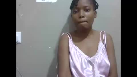 sexy_claude96 online show from January 27, 9:33 pm