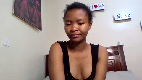 sexy_dianaa online show from July 6, 10:09 am