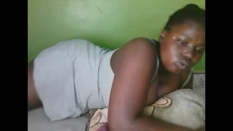 Snapshot of sexy_divana chatting on March 6, 6:48 pm sexy_divana online show from March 6, 6:48 pm