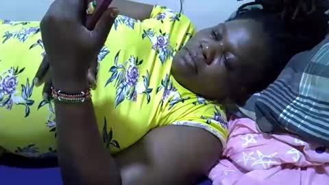 Snapshot of sexy_ebony254 chatting on September 16, 3:58 am sexy_ebony254 online show from September 16, 3:58 am