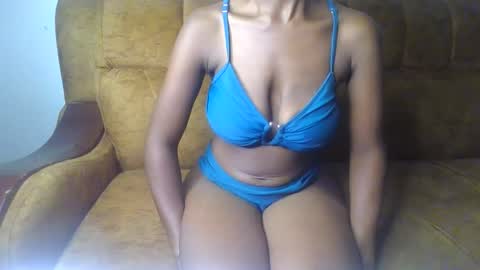 Ellahh online show from April 21, 2:51 am