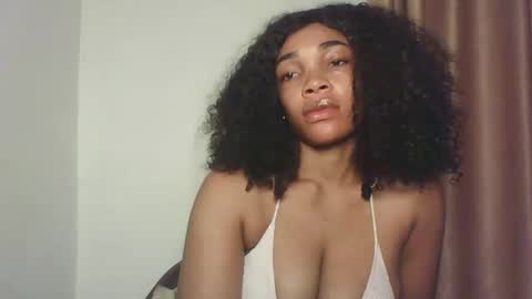 Snapshot of sexy_kitty881 chatting on September 30, 7:41 pm Sexy kitty881 online show from September 30, 7:41 pm