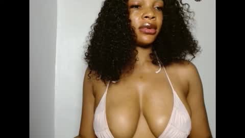 Snapshot of sexy_kitty881 chatting on September 11, 5:57 pm Sexy kitty881 online show from September 11, 5:57 pm