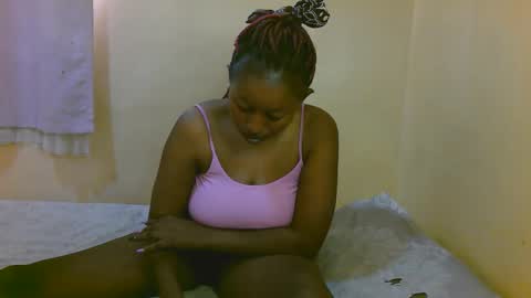 sexy_latasha online show from April 21, 5:58 am