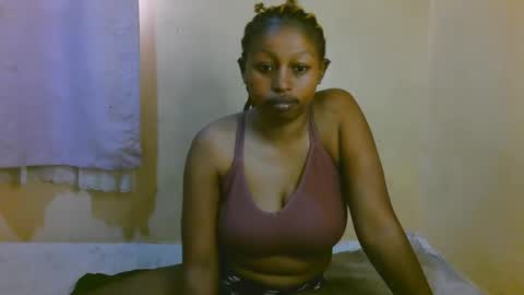 sexy_latasha online show from May 26, 7:08 am
