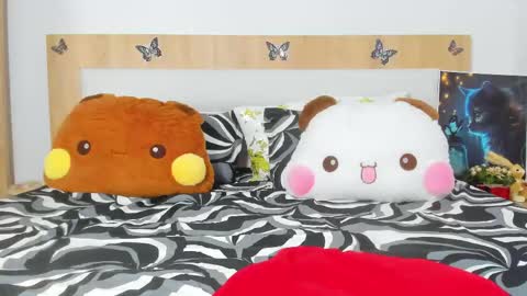 Lily online show from April 29, 4:05 am