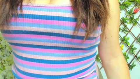 Lily online show from April 30, 3:23 am