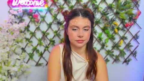 Lily online show from October 31, 4:58 am