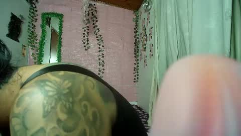 sexy lolas online show from July 23, 12:23 am