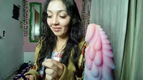 sexy lolas online show from December 20, 6:17 am