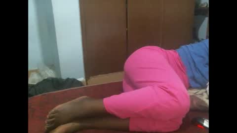 Snapshot of sexy_lunah chatting on December 15, 6:26 pm Luna online show from December 15, 6:26 pm