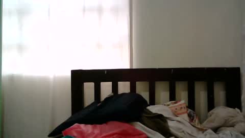 Snapshot of sexy_lunah chatting on February 23, 3:34 pm Luna online show from February 23, 3:34 pm