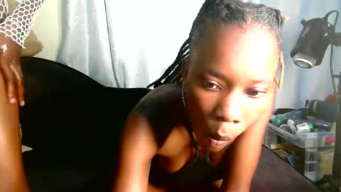 Shasha Money online show from October 26, 5:52 pm