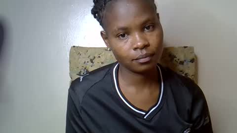 Molyne online show from April 23, 4:53 am