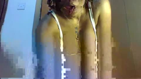 Snapshot of sexy_natallie chatting on February 12, 7:34 am natallie online show from February 12, 7:34 am