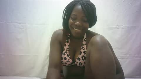 Snapshot of sexy_sandrah chatting on March 10, 6:45 pm sexy_sandrah online show from March 10, 6:45 pm