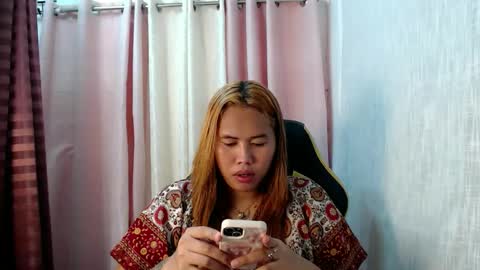 SOFIE  The woman who lives in the province online show from June 11, 3:31 pm