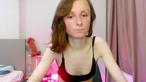 Mandy Green online show from April 28, 2:38 am