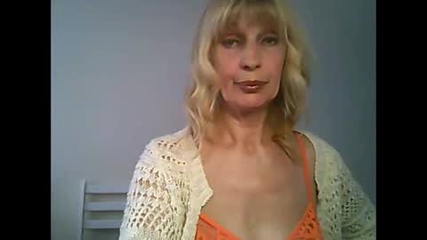 sexybabyforyou online show from April 22, 3:20 pm