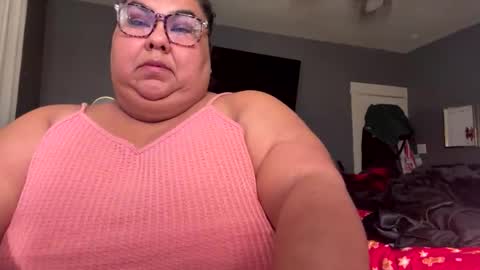 sexybbwqueen83 online show from December 18, 8:30 am