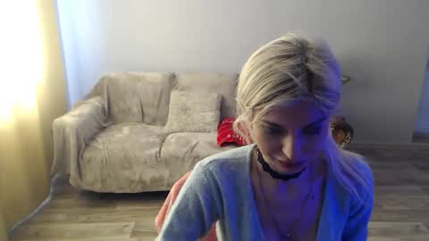 sexybeatriice online show from April 28, 6:28 am