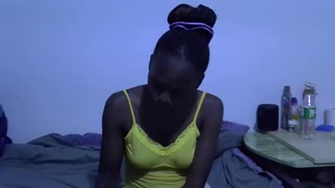 sexybeiby1 online show from April 21, 9:16 am