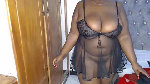 Snapshot of sexychocco_ chatting on March 2, 8:57 pm sexychocco online show from March 2, 8:57 pm