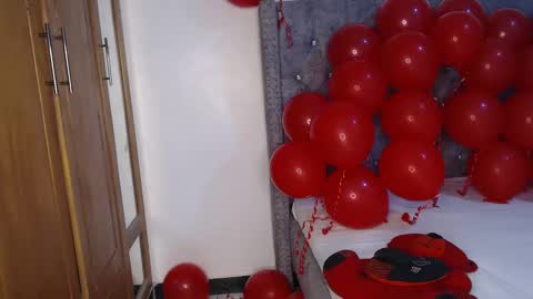 Snapshot of sexychocco_ chatting on February 16, 6:54 am sexychocco online show from February 16, 6:54 am