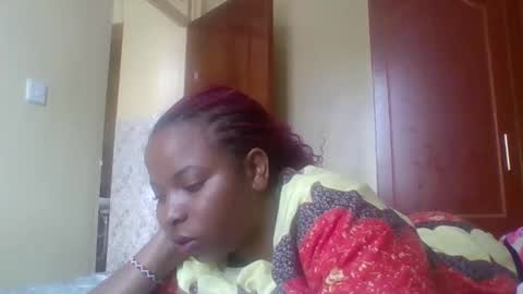 sexydivaslut_2 online show from April 30, 8:08 am