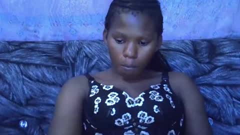 Snapshot of sexydoll002 chatting on October 16, 10:18 am sexydoll002 online show from October 16, 10:18 am