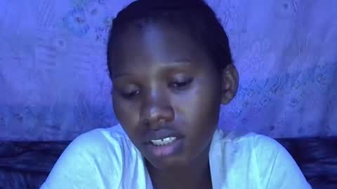 Snapshot of sexydoll002 chatting on October 11, 6:43 pm sexydoll002 online show from October 11, 6:43 pm