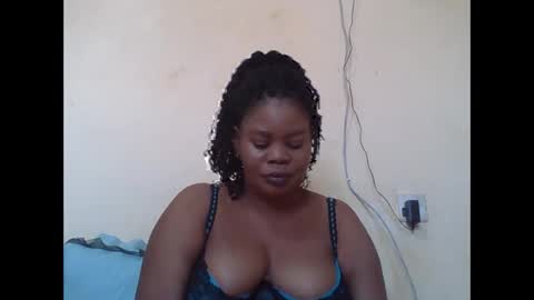 Snapshot of sexydove2 chatting on September 11, 1:22 pm EMILY online show from September 11, 1:22 pm