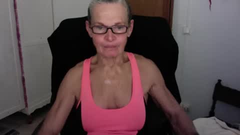 SexyFit58 online show from January 7, 11:35 pm