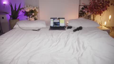 SexyGames online show from June 8, 1:28 am