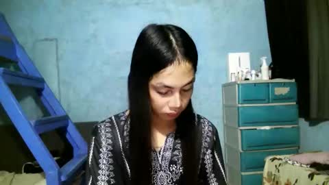 Snapshot of sexygirlx_cherry chatting on October 17, 11:52 pm Callmenathalie online show from October 17, 11:52 pm