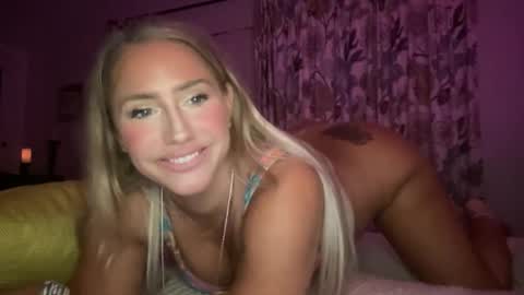 Ashley Love online show from December 15, 7:02 am