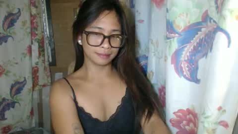 Guine3 online show from March 14, 9:54 am