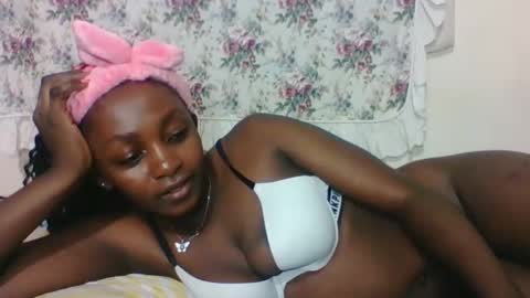 Snapshot of sexyjoane chatting on February 8, 6:44 pm JOAN online show from February 8, 6:44 pm
