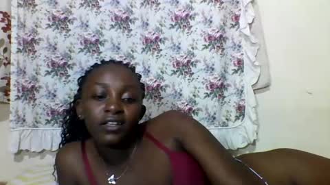 Snapshot of sexyjoane chatting on February 6, 7:18 pm JOAN online show from February 6, 7:18 pm