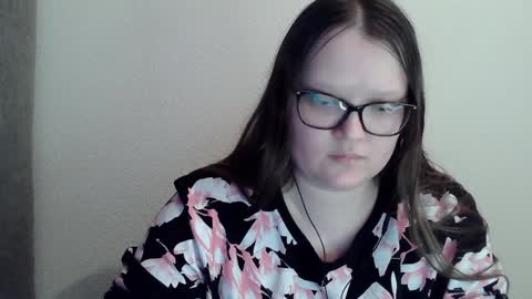 Snapshot of sexykitty_2 chatting on January 16, 3:23 am Kate online show from January 16, 3:23 am