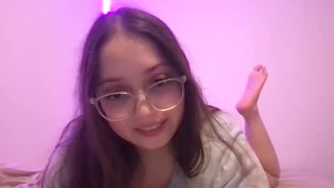 Snapshot of sexylilbab3 chatting on January 26, 6:49 am SexyLilBab3 online show from January 26, 6:49 am