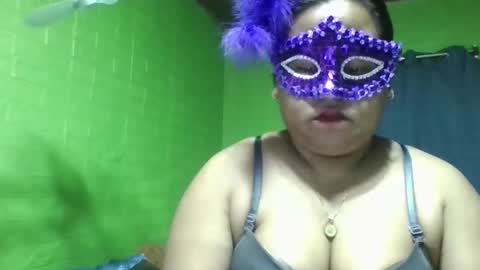 sexyloves143 online show from October 26, 12:06 am