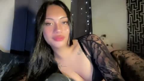 maxine online show from April 22, 9:56 pm