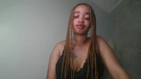 mel online show from February 8, 7:50 pm