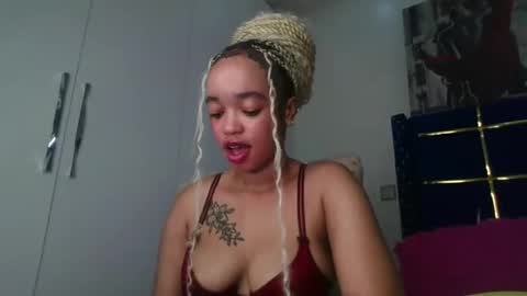 mel online show from March 23, 12:00 pm