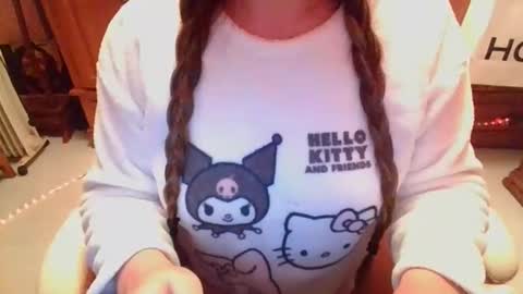 sexymisss24 online show from April 22, 9:01 pm