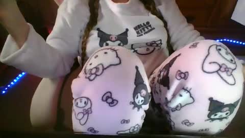 sexymisss24 online show from March 19, 4:11 pm