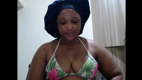 sexyprimxx online show from February 17, 10:31 pm