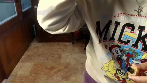 R A C H E L online show from February 4, 12:19 pm