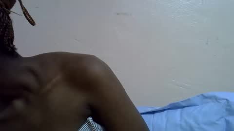 sexyshaz22 online show from April 25, 10:18 pm